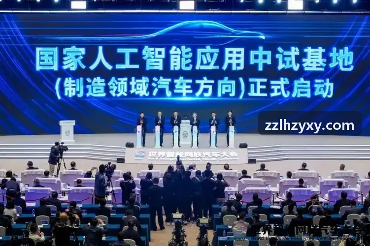 J9.com（中国区）官方网站在大型高铁候车大厅地面巡航作业